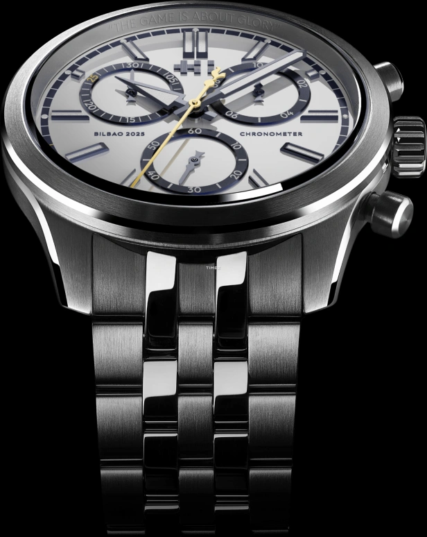Christopher Ward,C63 39mm,39mm,Stainless Steel,White,Quartz,Chronograph,Sapphire,C63,C63-39QCC3-THFC-B1R