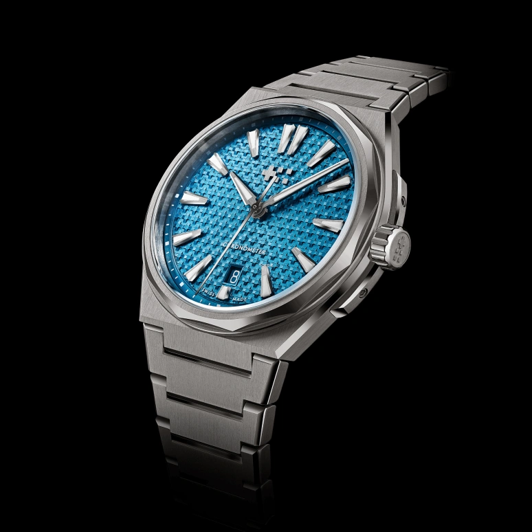 Christopher Ward,The Twelve 40mm,40mm,Titanium,Blue,Automatic,Day,56hours,C12,C12-40ADC2-T00B2-B0