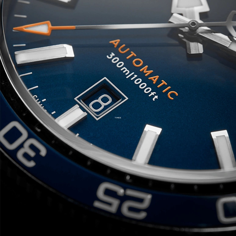 Christopher Ward,C60 42mm,42mm,Stainless Steel,Ceramic,Blue,Automatic,Day,38hours,C60,C60-42ADA31S0BB1-RO2