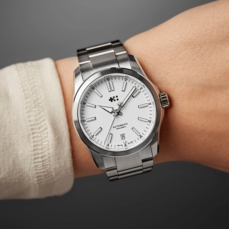 Christopher Ward,C63 36mm,36mm,Stainless Steel,White,Automatic,Day,38hours,C63,C63-36ADA3-S00W0-B0