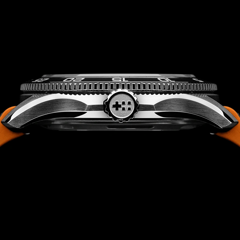 Christopher Ward,C60 42mm,42mm,Stainless Steel,Ceramic,Blue,Automatic,Day,38hours,C60,C60-42ADA31S0BB1-RO2