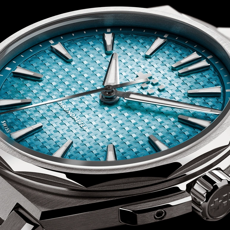 Christopher Ward,The Twelve 36mm,36mm,Titanium,Blue,Automatic,38hours,Sapphire,Crystal Glass,C12,C12-36AHC1-T00B0-RK
