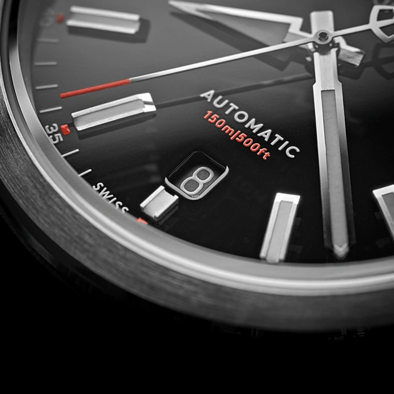 Christopher Ward,C63 39mm,39mm,Stainless Steel,Black,Automatic,Day,38hours,C63,C63-39ADA3-S00K2-VC