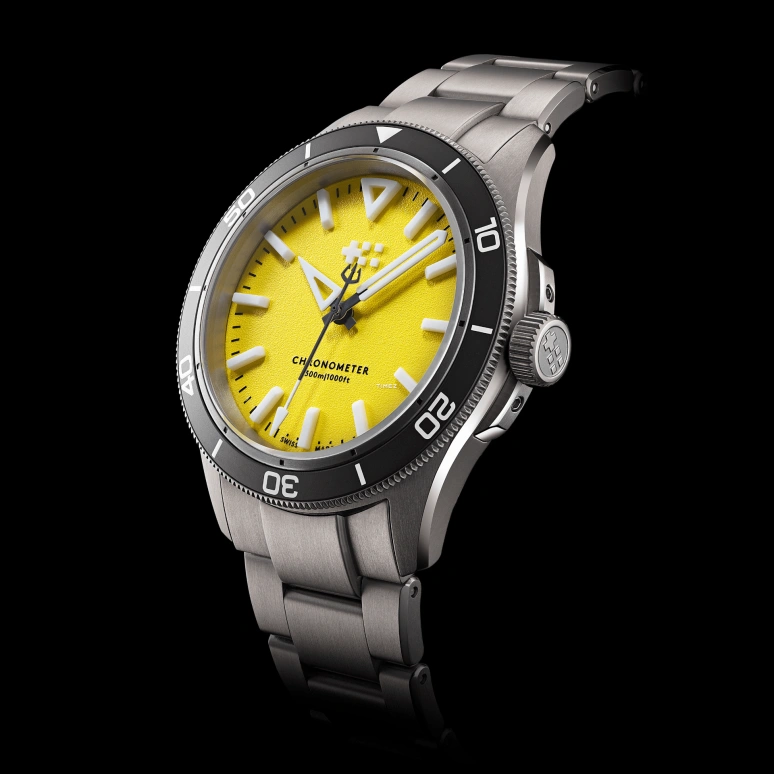 Christopher Ward,C60 41mm,41mm,Titanium,Ceramic,Yellow,Automatic,56hours,Sapphire,Crystal Glass,C60,C60-41C3H31T0KY0-B0