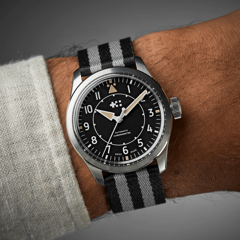 Christopher Ward,C65 38mm,38mm,Stainless Steel,Black,Automatic,38hours,Sapphire,Crystal Glass,C65,C65-38A3H3-S00K1-TKG