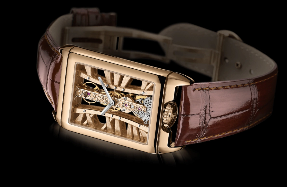 Corum,GOLDEN BRIDGE 29.50x42.20mm,29.50x42.20mm,Rose Gold,Skeleton,Handwound,40hours,In-house Caliber,B113,B113/04145 - 113.050.55/0F02 0000R
