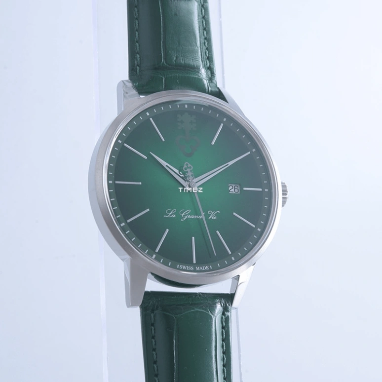 Corum,Heritage 42mm,42mm,Stainless Steel,Gradient,Green,Automatic,Day,Sapphire,Z082,Z082/04363