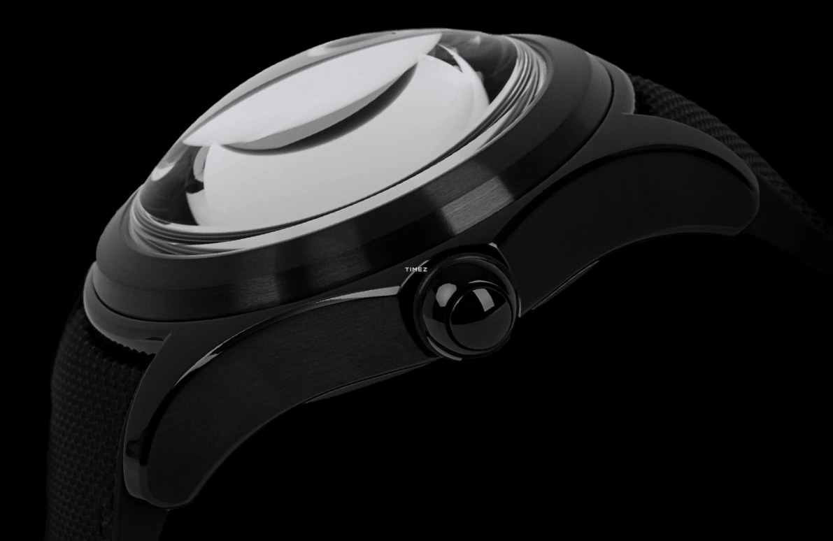 Corum,Admiral 47mm,47mm,Titanium,Sapphire,Black,Silver,In-house Caliber,Sapphire,Crystal Glass,Sapphire,L407,L407/03573
