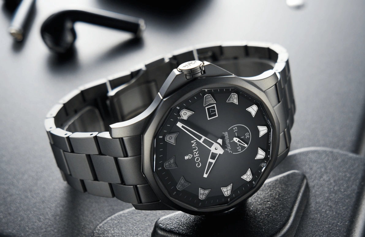 Corum,Admiral 42mm,42mm,Stainless Steel,Smoky Gray,Automatic,Day,Other,A395,A395/04324 - 395.201.98/V800 AN90