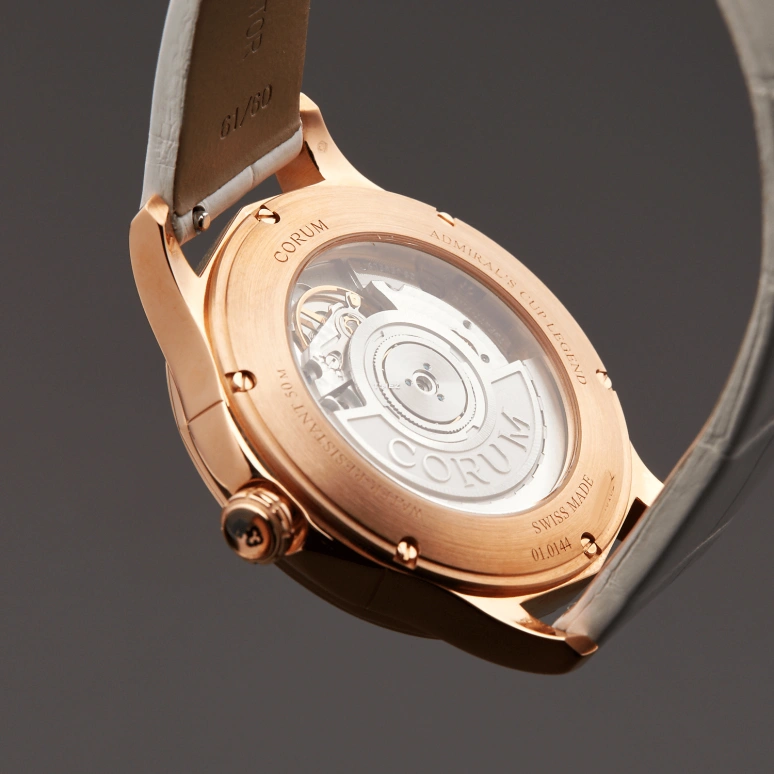 Corum,Admiral 38mm,38mm,Rose Gold,Gold,White,Automatic,Day,42hours,A082,A082/02907 082.200.55/0009 AA13