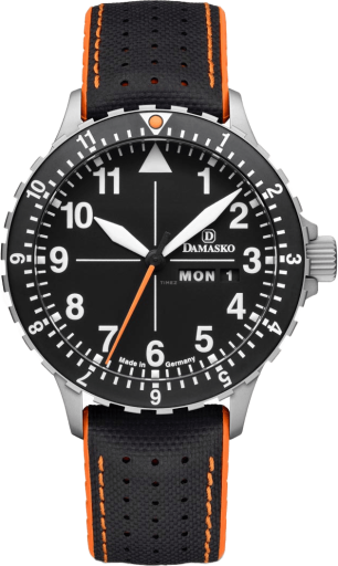 Damasko Three-hand Models DA42