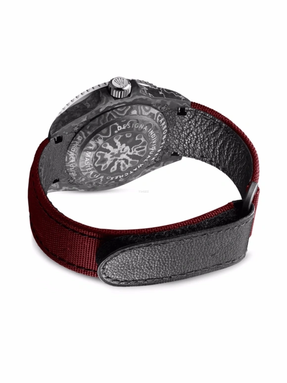 Designa Individual,Other 40mm,40mm,Carbon,Red,Automatic,Day,Dule Time,GMT,116710QP01