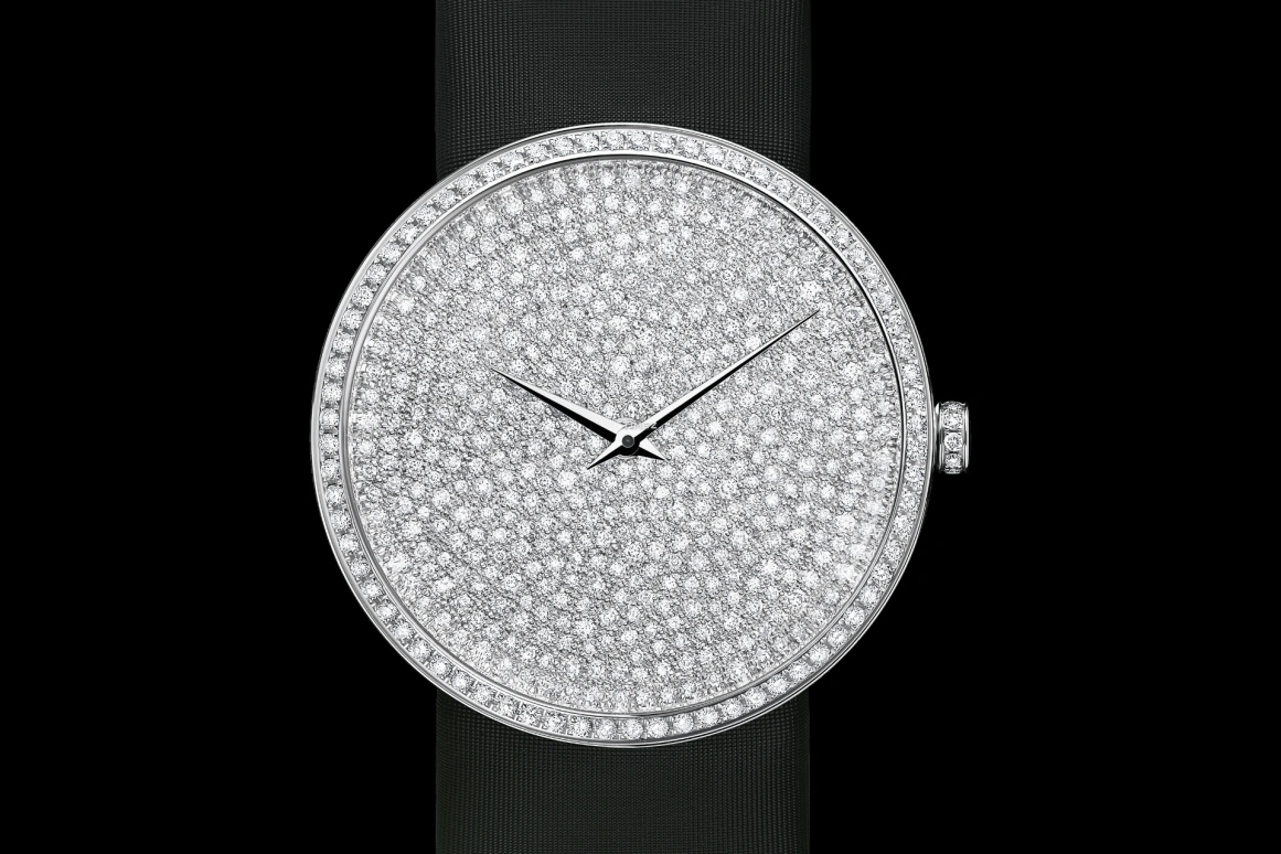 Dior,High Timepieces 38mm,38mm,White Gold,Silver,Handwound,Sapphire,Crystal Glass,Round,CD043964A001 0000