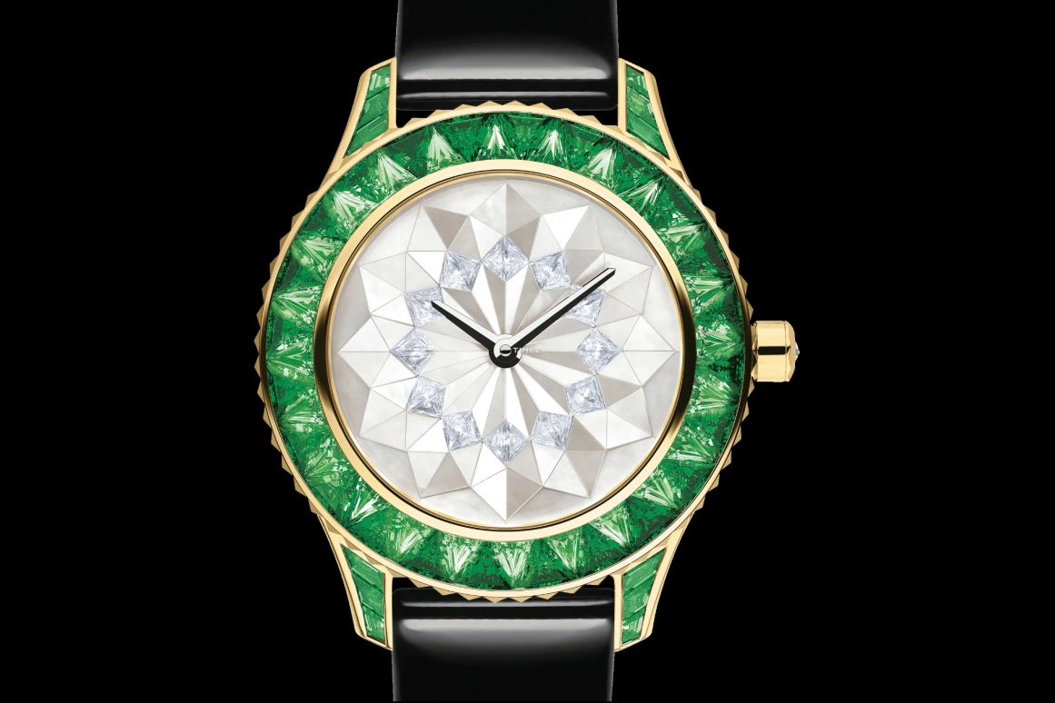 Dior,High Timepieces 33mm,33mm,Rose Gold,White,Automatic,Sapphire,Crystal Glass,Round,CD13355ZA004 0000