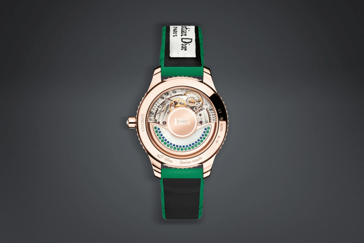 Dior,High Timepieces 33mm,33mm,Rose Gold,White,Automatic,Sapphire,Crystal Glass,Round,CD133572A001 0000