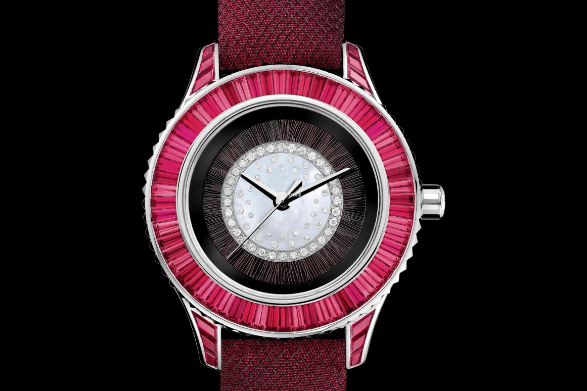 Dior,High Timepieces 33mm,33mm,White Gold,Brown,Automatic,Sapphire,Crystal Glass,Round,CD133564A001 0000