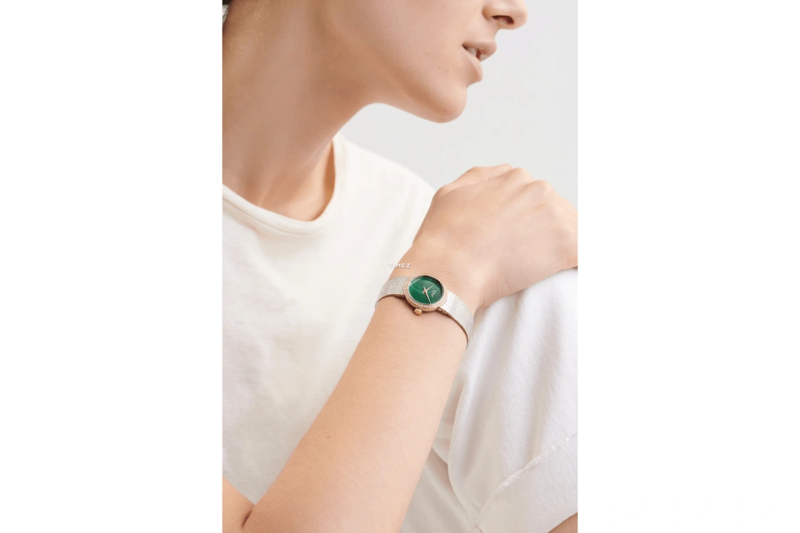 Dior,La D de Dior 25mm,25mm,Stainless Steel,Green,Quartz,Sapphire,Crystal Glass,Round,CD047122M001