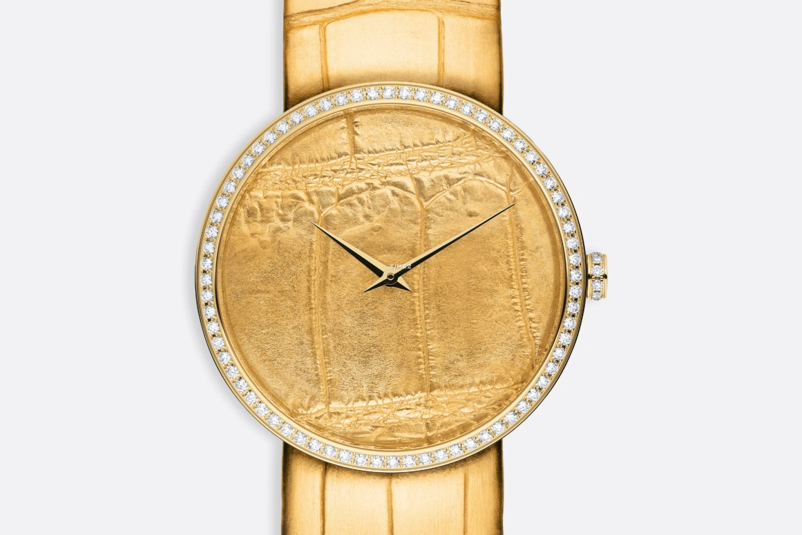 Dior,La D de Dior 38mm,38mm,Yellow Gold,Gold,Quartz,Sapphire,Crystal Glass,Round,CD043155A001 0000