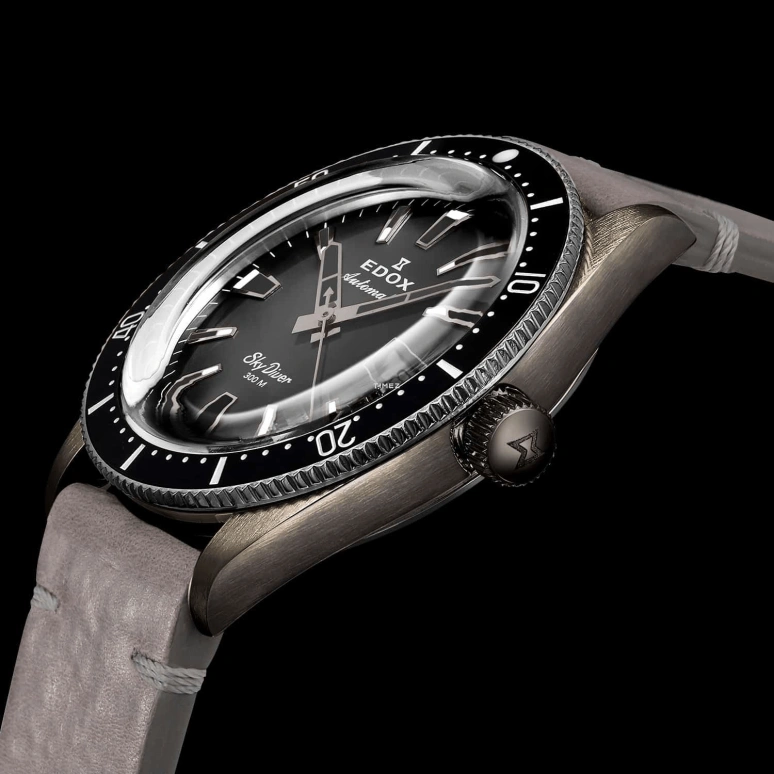EDOX,Skydiver 42mm,42mm,Stainless Steel,Grey,Automatic,Day,41hours,80126,80126-3VIN-GDN