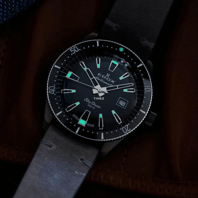 EDOX,Skydiver 42mm,42mm,Stainless Steel,Grey,Automatic,Day,41hours,80126,80126-3VIN-GDN