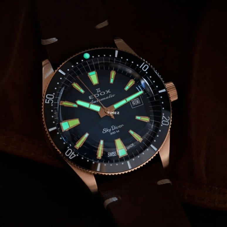 EDOX,Skydiver 42mm,42mm,Bronze,Blue,Automatic,Day,41hours,80126,80126-BRN-BUIDR
