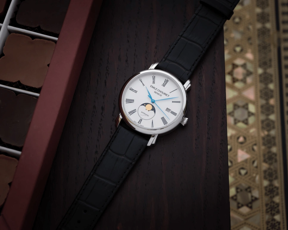 Emile Chouriet,LAC LÉMAN 40mm,40mm,Stainless Steel,White,Automatic,Moonphase,Day,25,25.1168.G40.6.6.25.2
