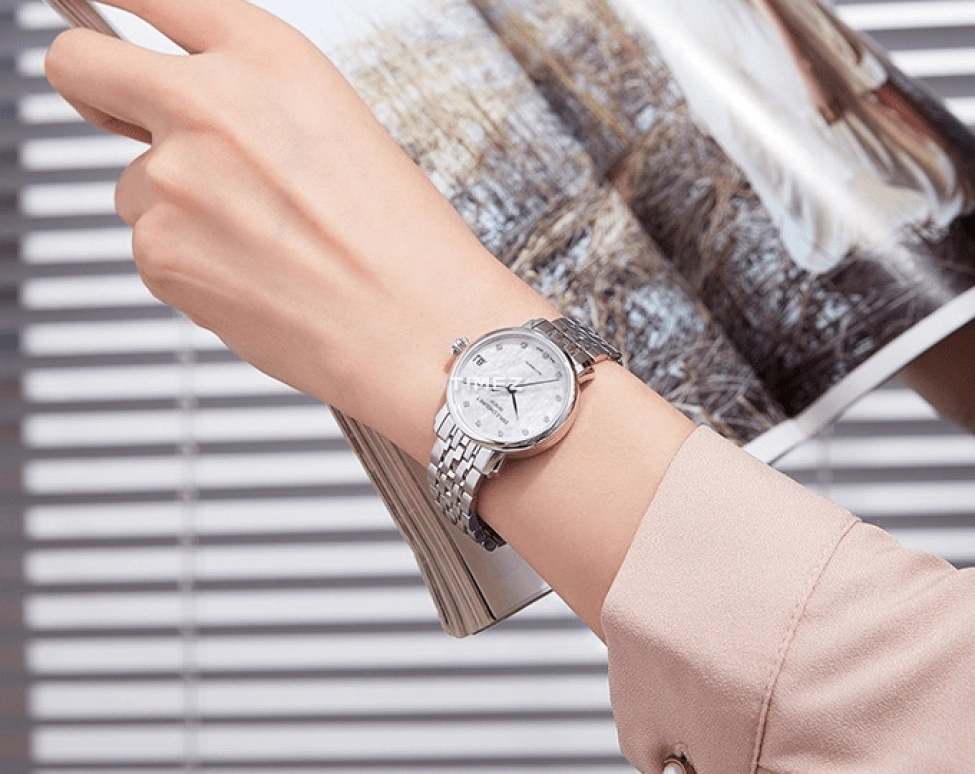 Emile Chouriet,LAC LÉMAN 30mm,30mm,Stainless Steel,Silver White,Automatic,Day,Sapphire,Crystal Glass,01,01.1168.L30.6.6.87.6