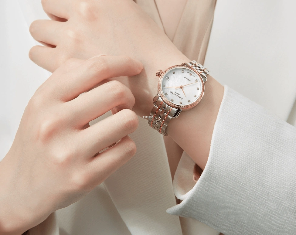 Emile Chouriet,LAC LÉMAN 30mm,30mm,Stainless Steel,Silver White,Automatic,Day,Sapphire,Crystal Glass,01,01.1168.L30.6.9.82.1