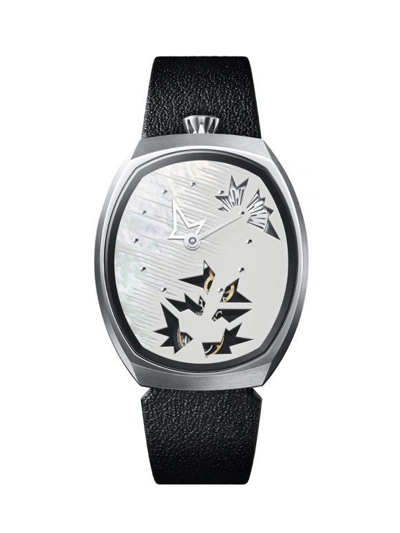 Fiona Krüger,Chaos 48x40mm,48x40mm,Titanium,Silver,White,Handwound,Sapphire,Oval,TASAKI ENTROPY I WHITE LINES