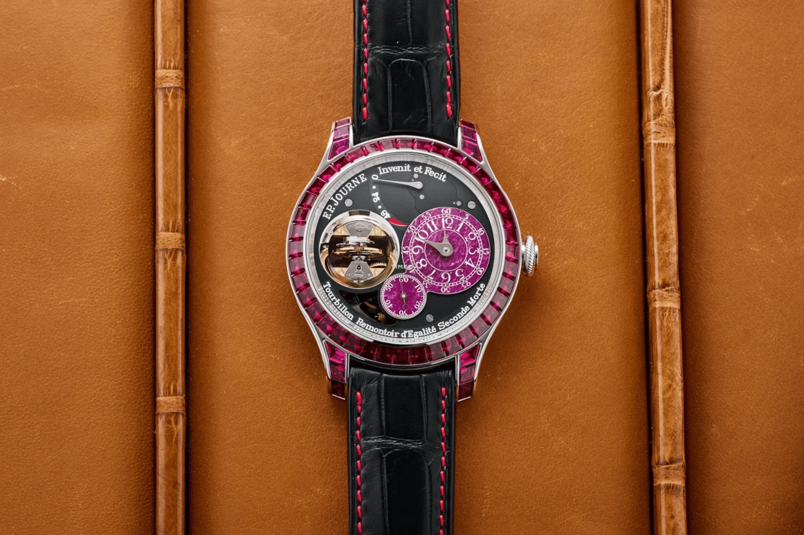 FP Journe,Souveraine 44mm,44mm,Platinum,Black,Red,Handwound,Power Reserve Indicator,Tourbillon,Tourbillon Souverain Joaillerie Rubis
