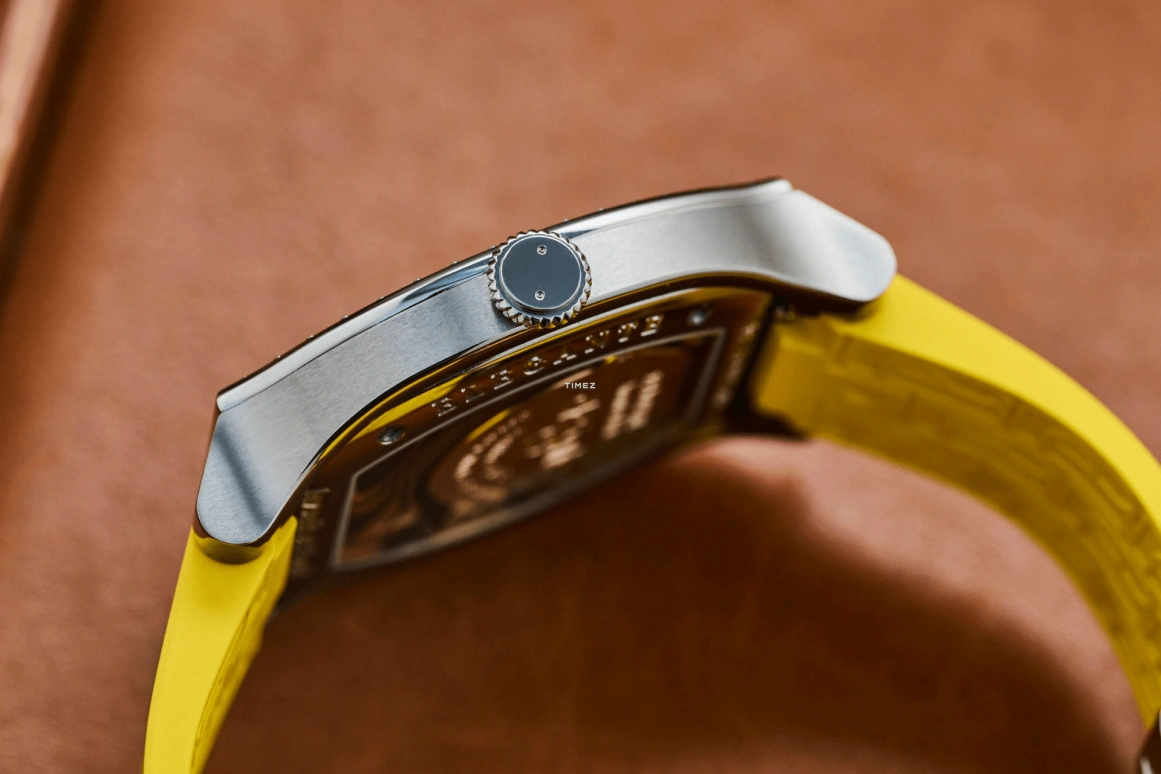 FP Journe,ELEGANTE 48x40mm,48x40mm,Titanium,White,Grey,Quartz,Sapphire,Tonneau,1210 Ginos Dream Yellow