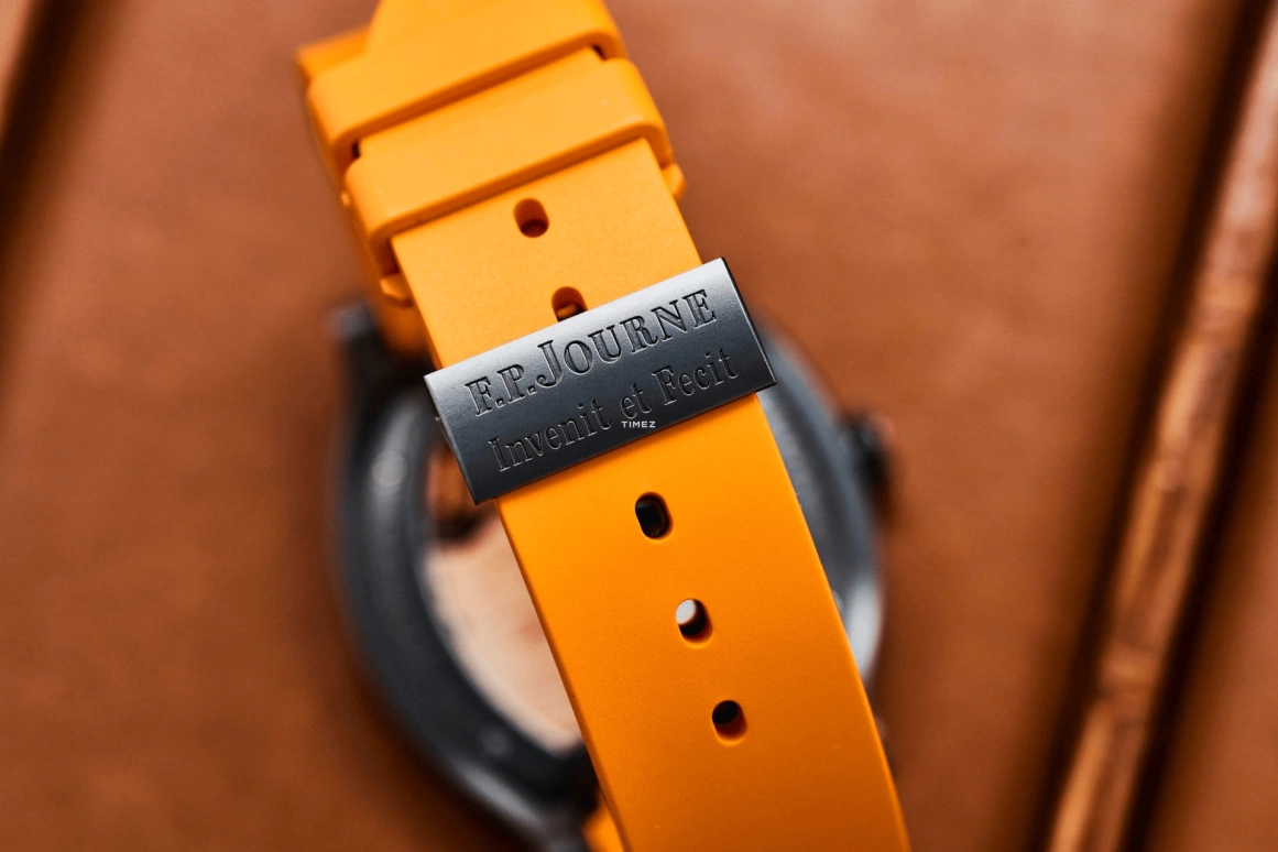 FP Journe,ELEGANTE 48x40mm,48x40mm,Titanium,Black,Quartz,Sapphire,Tonneau,1210 Ginos Dream tit orange