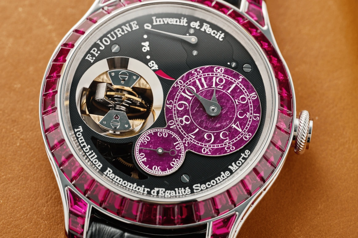 FP Journe,Souveraine 44mm,44mm,Platinum,Black,Red,Handwound,Power Reserve Indicator,Tourbillon,Tourbillon Souverain Joaillerie Rubis