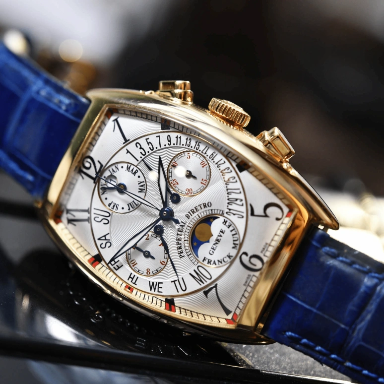 Franck Muller,Vintage 41x36mm,41x36mm,Yellow Gold,White,Automatic,Chronograph,Moonphase,Perpetual Calendar,Month,Sapphire,Crystal Glass,Tonneau,6850 CC QPB