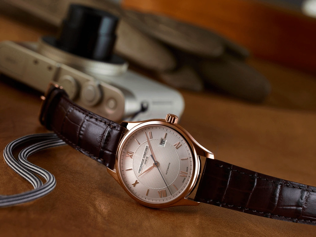 Frederique Constant,Classics 40mm,40mm,Stainless Steel,Black,White,Automatic,38hours,In-house Caliber,FC,FC-303MS5B6