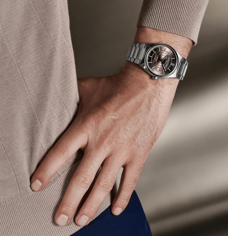 Frederique Constant,Highlife 39mm,39mm,Stainless Steel,Brown,Automatic,Day,38hours,FC,FC-303C3NH6B