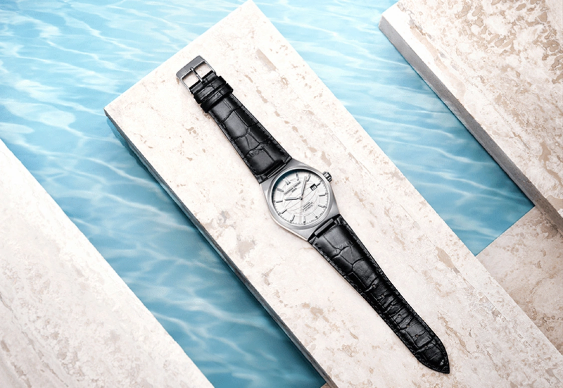 Frederique Constant,Highlife 41mm,41mm,Stainless Steel,White,Automatic,38hours,In-house Caliber,FC,FC-303S4NH6