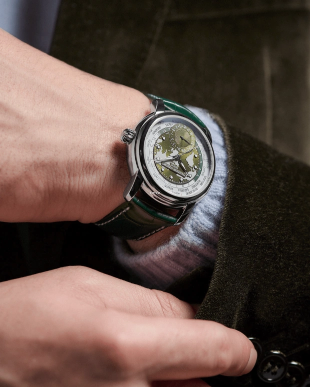 Frederique Constant,Classics 42mm,42mm,Stainless Steel,White,Green,Automatic,Day,World Time,Day / Night Indication,FC,FC-718KWM4H6