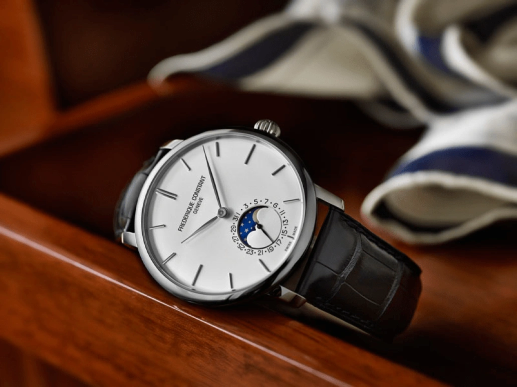Frederique Constant,Manufacture 39mm,39mm,Stainless Steel,White,In-house Caliber,Sapphire,Crystal Glass,Round,FC,FC-703V3S4