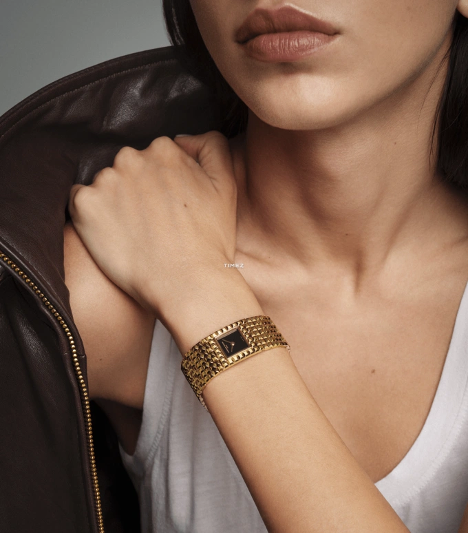 Frederique Constant,Classics 25.70mm,25.70mm,Stainless Steel,Black,Quartz,In-house Caliber,Square,FC,FC-200ONB1MC5B