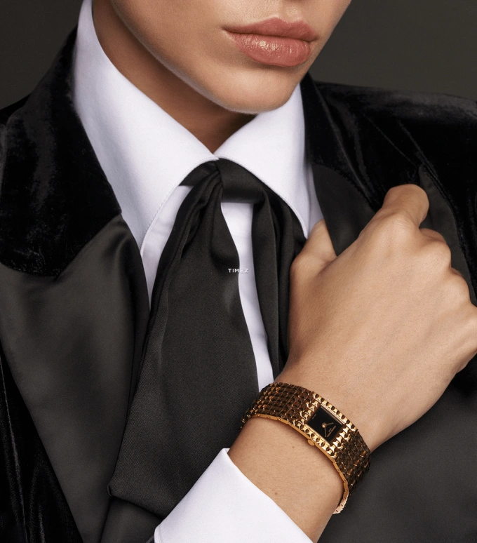 Frederique Constant,Classics 25.70mm,25.70mm,Stainless Steel,Black,Quartz,In-house Caliber,Square,FC,FC-200ONB1MC5B