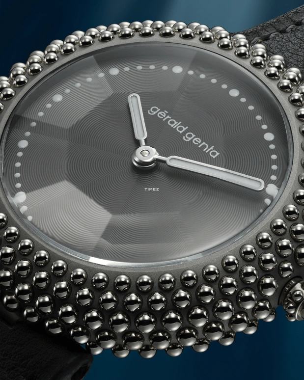 Gérald Genta,Gentissima Oursin 36.50mm,36.50mm,White Gold,Titanium,Grey,Automatic,50hours,In-house Caliber,Gentissima Oursin 36anthracite