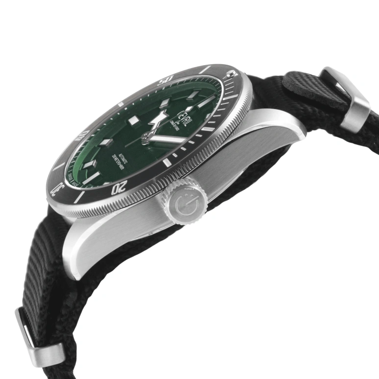 Gevril,Yorkville 43mm,43mm,Stainless Steel,Green,Automatic,Day,38hours,48606N