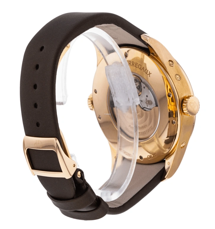 Girard-Perregaux,Heritage 41mm,41mm,Rose Gold,White,Automatic,Moonphase,Perpetual Calendar,Leap Year,Month,46hours,In-house Caliber,90280,90280-52-231-BACA