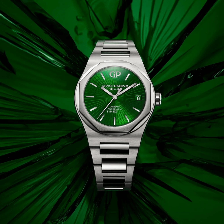 Girard-Perregaux,Laureato 42mm,42mm,Stainless Steel,Green,Automatic,Day,54hours,81010,81010-11-433-11A