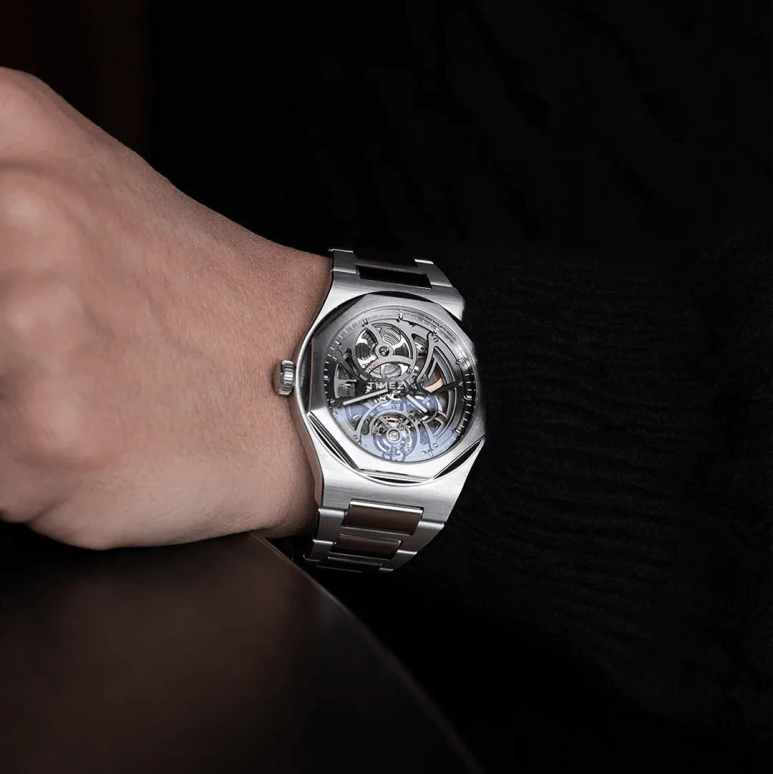 Girard-Perregaux,Laureato 42mm,42mm,Stainless Steel,Skeleton,Automatic,54hours,In-house Caliber,81015,81015-11-001-11A