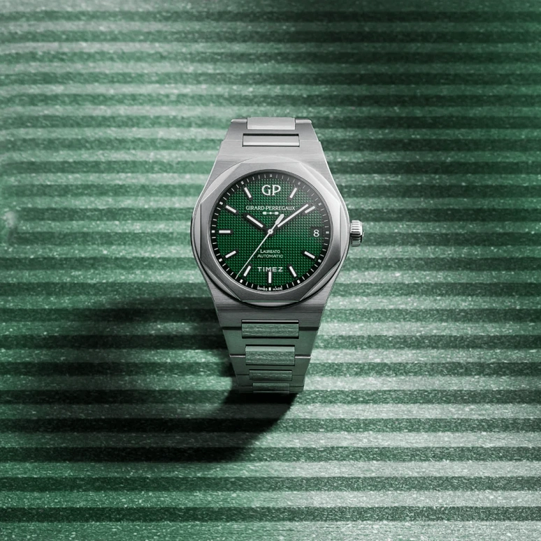Girard-Perregaux,Laureato 42mm,42mm,Stainless Steel,Green,Automatic,Day,54hours,81010,81010-11-3153-1CM