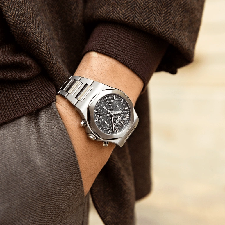Girard-Perregaux,Laureato 42mm,42mm,Titanium,Grey,Automatic,Chronograph,Day,81020,81020-21-3263-1CM