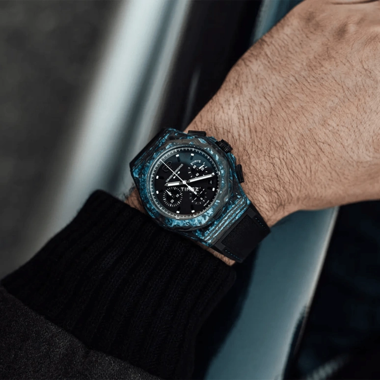 Girard-Perregaux,Laureato 44mm,44mm,Carbon,Fiber Glass,Black,Automatic,Chronograph,Day,81060,81060-36-691-FH6A