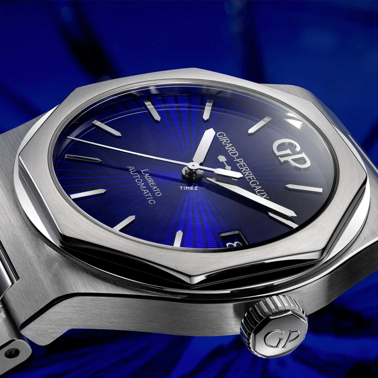 Girard-Perregaux,Laureato 42mm,42mm,Stainless Steel,Blue,Automatic,Day,54hours,81010,81010-11-432-11A